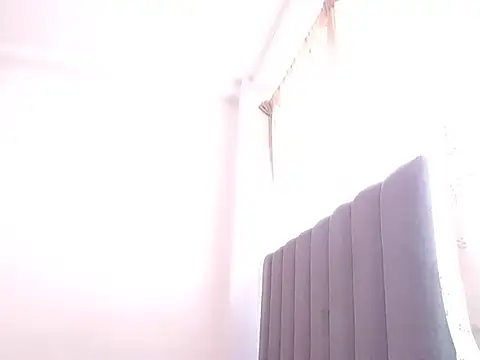 saara johnson496 online show from 04/14/26, 12:00