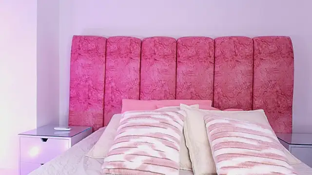 emmacurvy online show from 11/26/25, 03:07