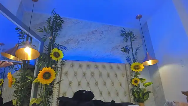 LittleeJaz online show from 09/09/25, 04:23