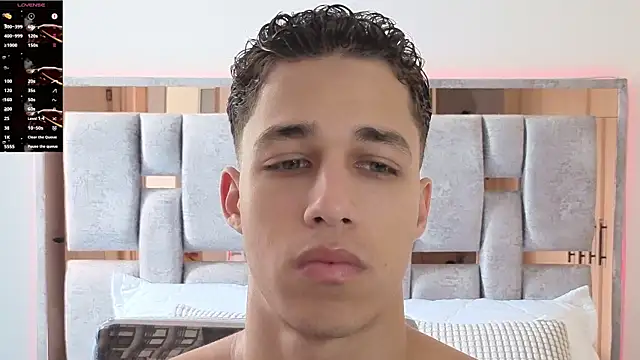 Snapshot of orionblaze69_ chatting on 09/21/25, 07:15 orionblaze69 online show from 09/21/25, 07:15