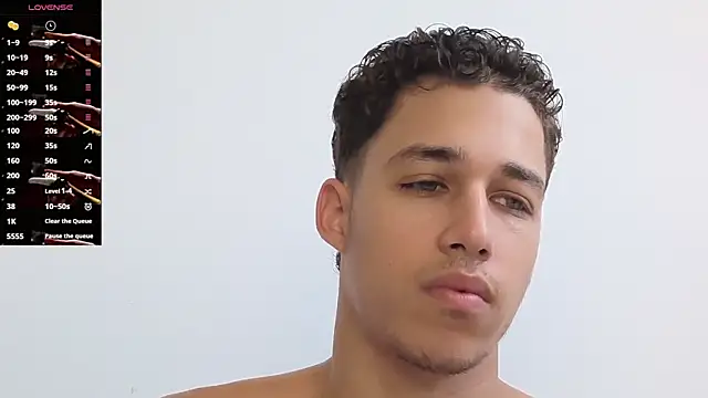 Snapshot of orionblaze69_ chatting on 10/02/25, 04:25 orionblaze69 online show from 10/02/25, 04:25