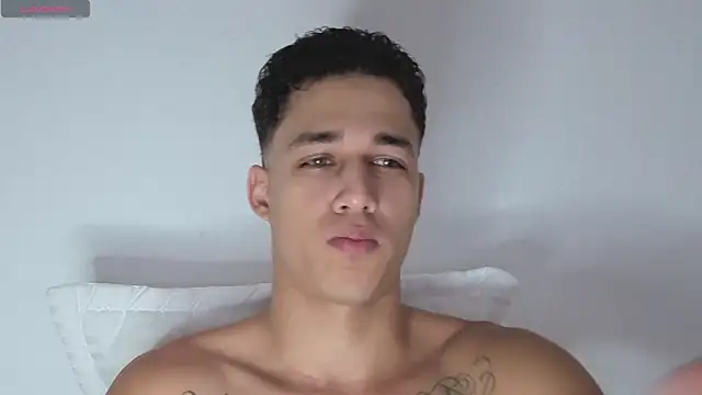 Snapshot of orionblaze69_ chatting on 10/04/25, 03:26 orionblaze69 online show from 10/04/25, 03:26