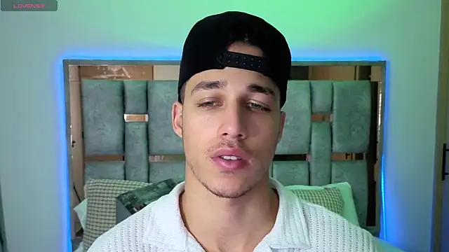 Snapshot of orionblaze69_ chatting on 10/19/25, 08:15 orionblaze69 online show from 10/19/25, 08:15