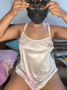 Ariana  Marie online show from 04/05/26, 06:38