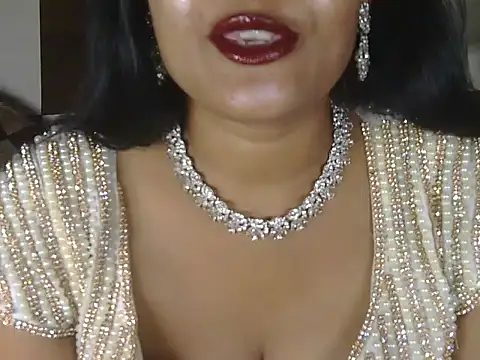 hotee bhabi online show from 07/20/26, 05:00