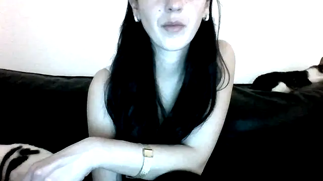 milagaborxx online show from 04/15/26, 07:58