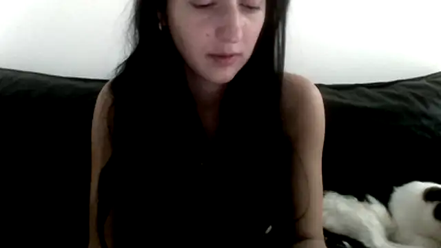 Snapshot of milagaborxx chatting on 04/29/26, 08:15 milagaborxx online show from 04/29/26, 08:15