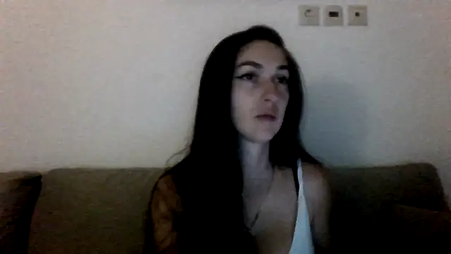 Snapshot of milagaborxx chatting on 05/18/26, 06:47 milagaborxx online show from 05/18/26, 06:47