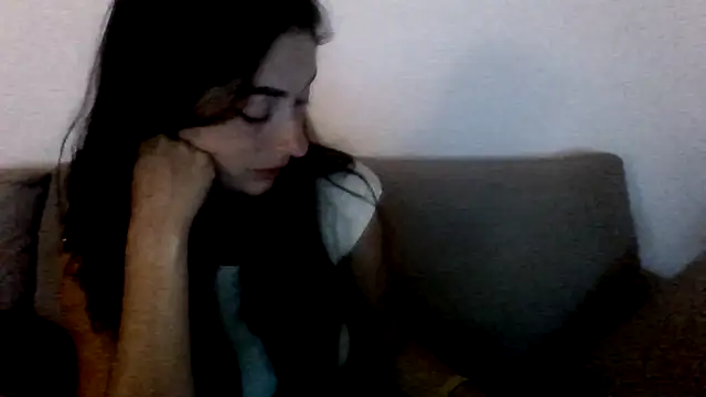 Snapshot of milagaborxx chatting on 06/04/26, 08:26 milagaborxx online show from 06/04/26, 08:26
