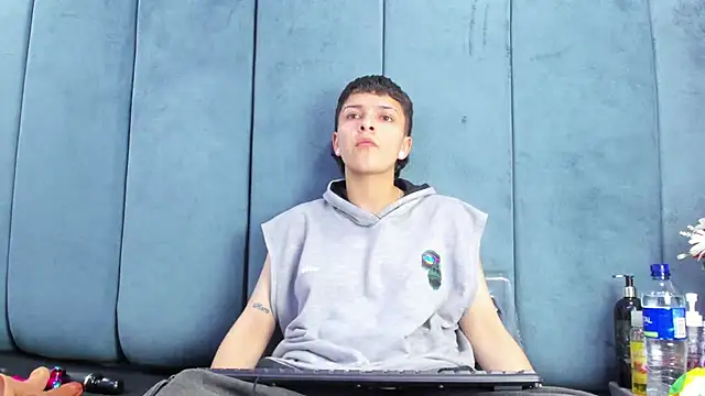 Snapshot of Megan_Thompson_ chatting on 02/15/26, 02:19 Megan Thompson online show from 02/15/26, 02:19