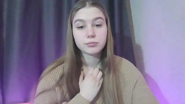 Snapshot of yourhoney_Lola_ chatting on 12/15/25, 10:08 yourhoney Lola online show from 12/15/25, 10:08