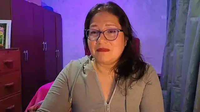 scarlett widow  online show from 04/20/26, 02:58