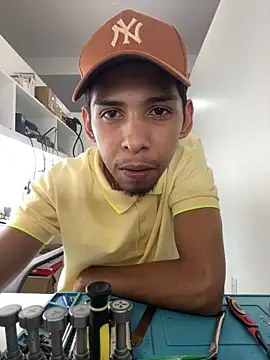 Oqui online show from 03/19/26, 07:29