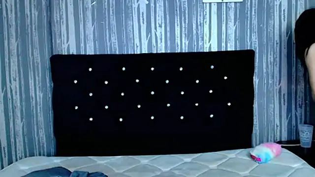 Alicee Moonn online show from 02/05/26, 09:19