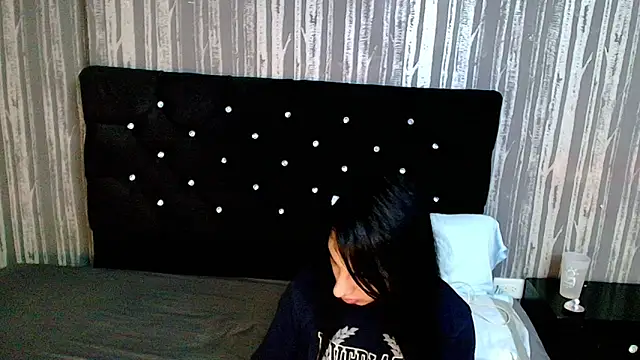 Alicee Moonn online show from 02/25/26, 09:46