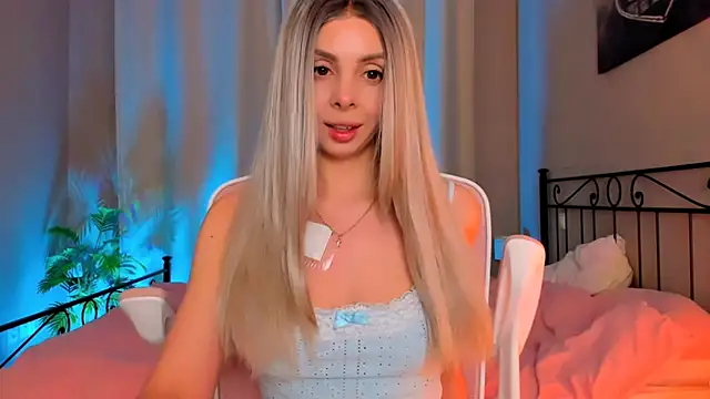 VelvetEliza online show from 11/28/25, 09:17