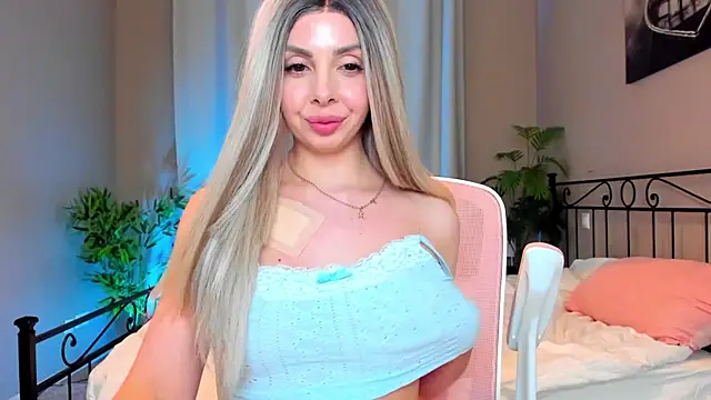 VelvetEliza online show from 03/06/26, 09:22