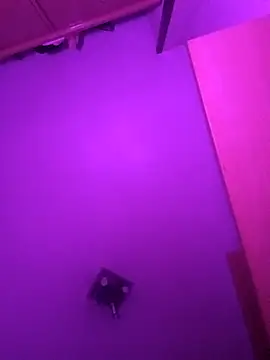 Hottiesophie online show from 04/13/26, 02:17