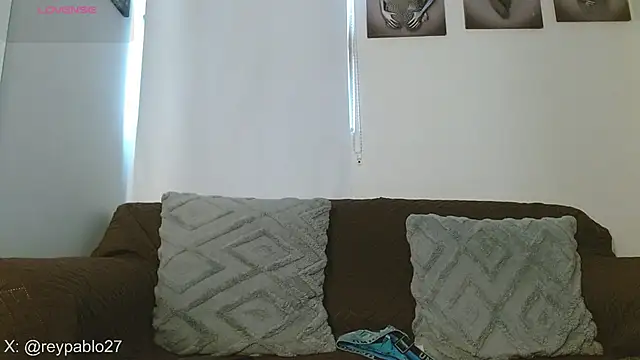 ReyPablo1 online show from 11/26/25, 09:05