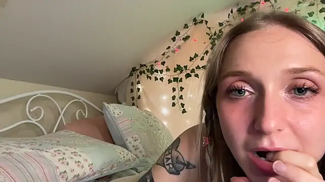rose puzzy69 online show from 06/02/26, 02:57