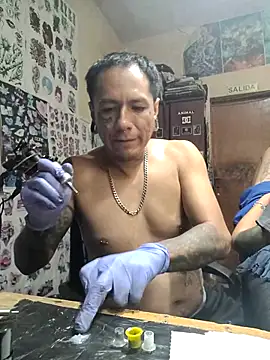 Snapshot of Joxker34 chatting on 04/16/26, 05:03 Joxker34 online show from 04/16/26, 05:03