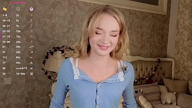 Emma Frosty online show from 04/12/26, 09:42