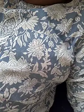 Villageanuty online show from 09/18/25, 10:06