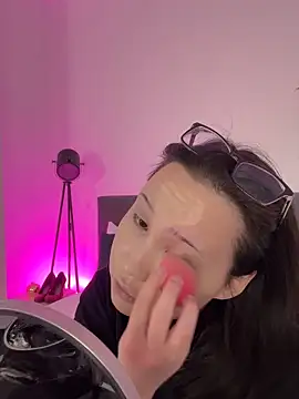 AsiaVegas online show from 09/12/25, 06:35