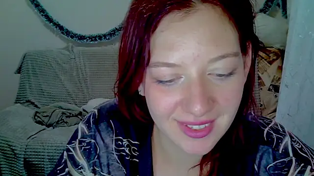 Lily Ember online show from 01/06/26, 06:33