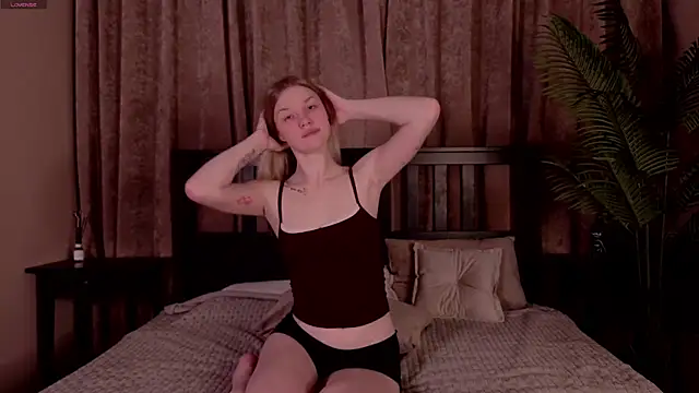 ChristyMarshall online show from 04/15/26, 07:58