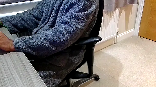 Snapshot of rogamuffin chatting on 09/17/25, 09:38 rogamuffin online show from 09/17/25, 09:38