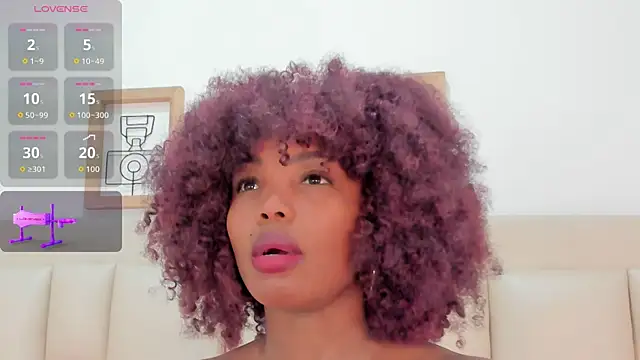 dakhota    online show from 10/24/25, 11:06