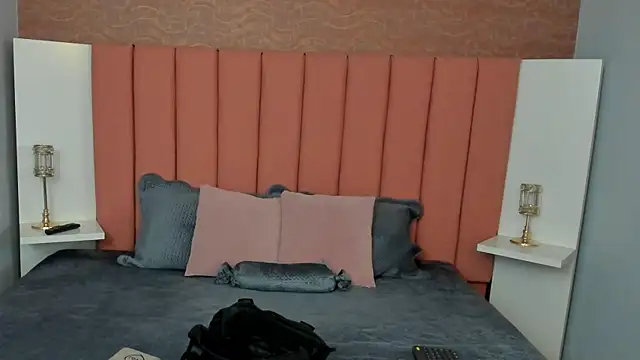 SamayRyann online show from 03/28/26, 01:11