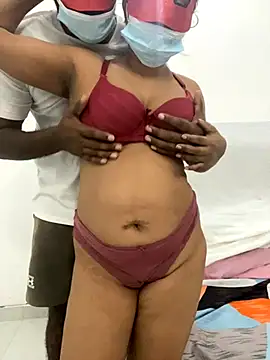 Snapshot of venom-172 chatting on 11/16/25, 06:24 venom-172 online show from 11/16/25, 06:24