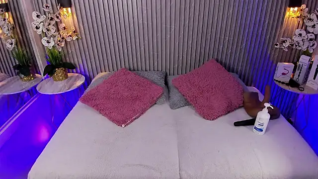 Snapshot of DAFNECOX chatting on 02/11/26, 03:11 DAFNECOX online show from 02/11/26, 03:11