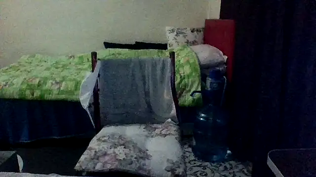 st206boy online show from 12/16/25, 12:37