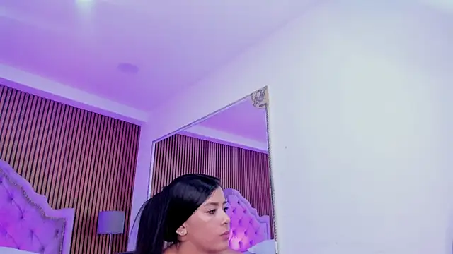 SelenaStonne online show from 11/07/25, 07:58