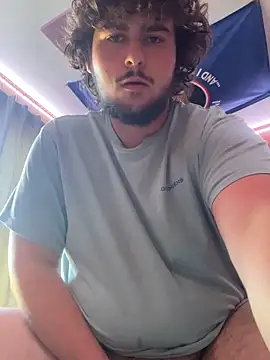 Snapshot of ThomasL4187 chatting on 11/29/25, 06:00 ThomasL4187 online show from 11/29/25, 06:00