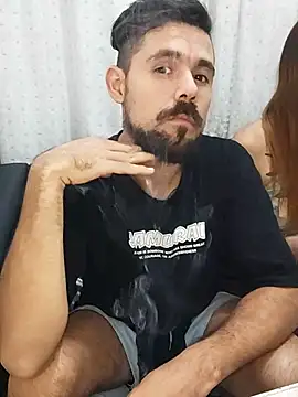 parejajuguetona420 online show from 04/22/26, 03:53