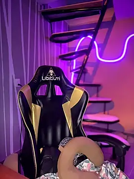 victoria amatista  online show from 03/22/26, 01:31