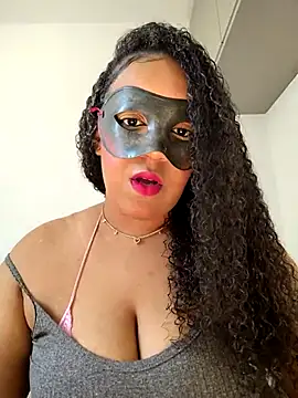 Snapshot of jadeamourim__ chatting on 09/27/25, 05:40 jadeamourim online show from 09/27/25, 05:40