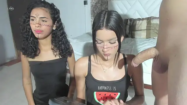 Red house 333 online show from 10/22/25, 07:46