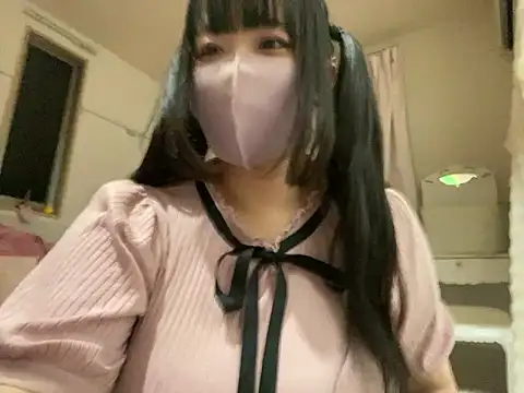 Snapshot of noel_8181_lcup chatting on 10/15/25, 10:59 noel 8181 lcup online show from 10/15/25, 10:59