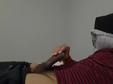 Sailor9898 online show from 11/17/25, 01:33