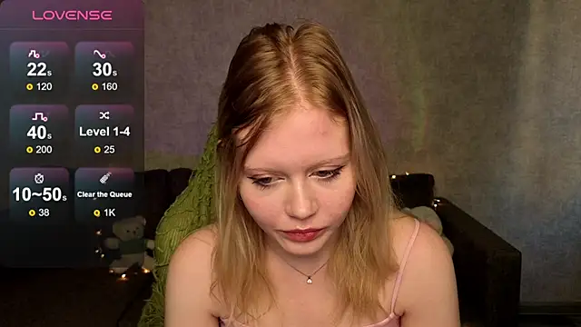 Wendy 228 online show from 10/12/25, 01:26