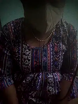 Snapshot of Sassy_Indianbhabi chatting on 09/19/25, 04:29 Sassy Indianbhabi online show from 09/19/25, 04:29