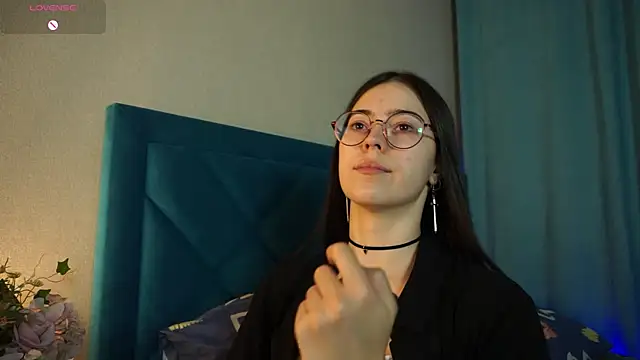 ywixos online show from 10/09/25, 01:20