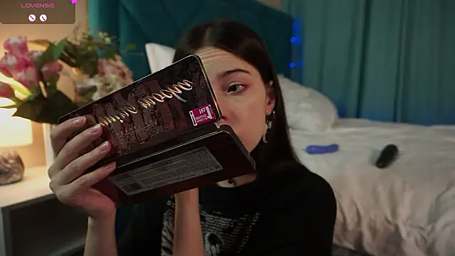 ywixos online show from 03/06/26, 02:24