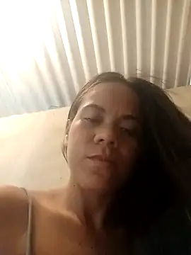 patricia-blosson online show from 10/14/25, 06:52