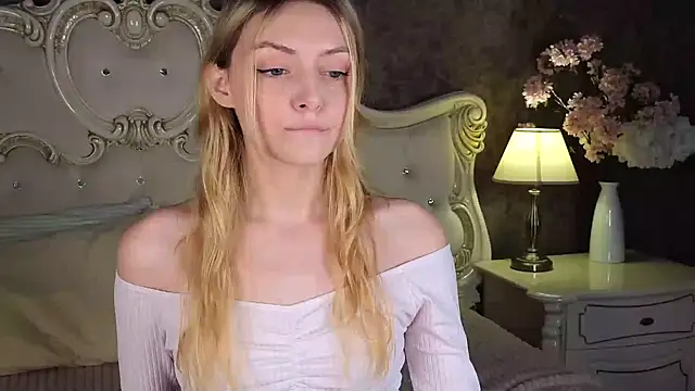 CindyFors online show from 09/17/25, 08:54